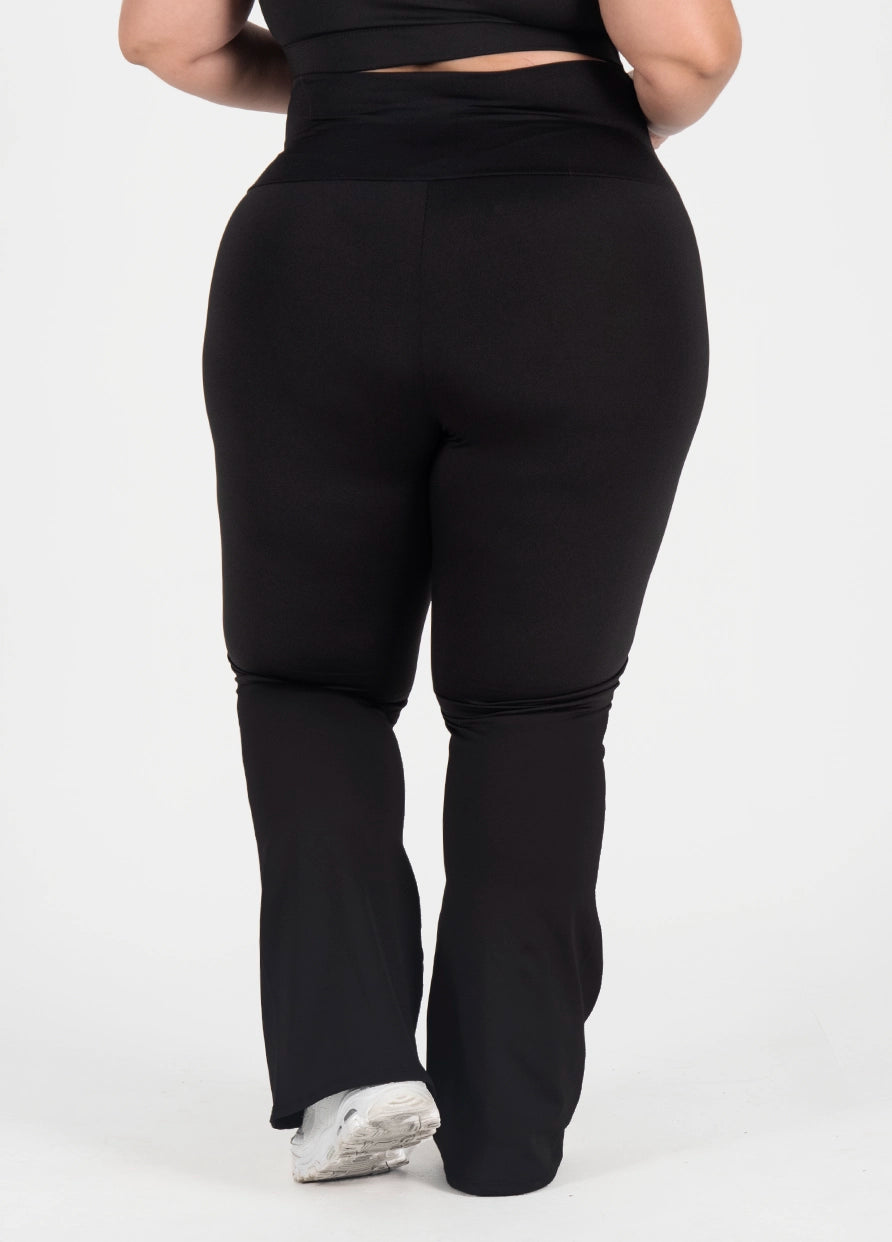 Leggings Acampanado Negro Curvy Plus size - unitalla